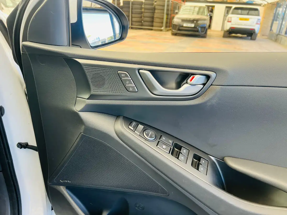 2021-hyundai-ioniq-16-gdi-premium-se-hybrid-big-9