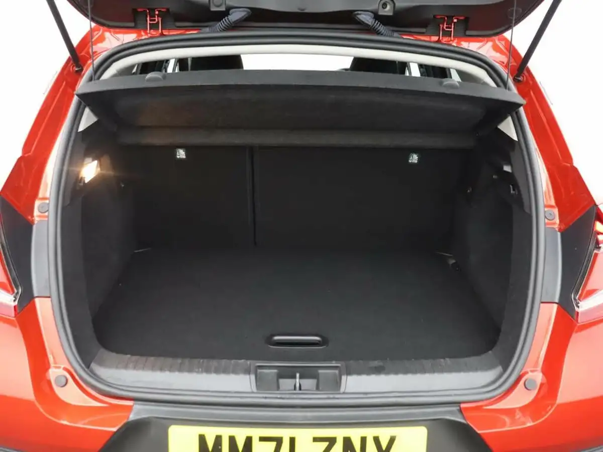 2022-renault-captur-13-tce-iconic-edition-big-27