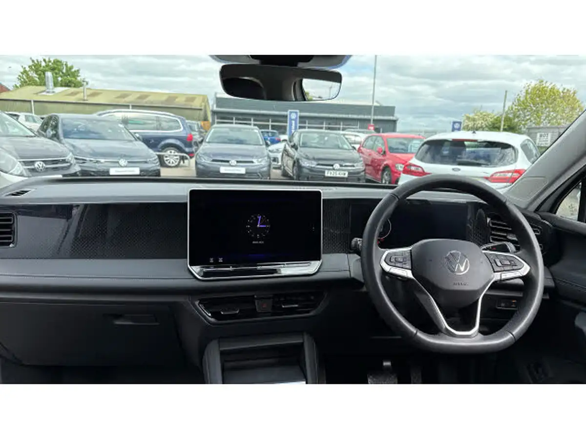 2025-volkswagen-tiguan-15-etsi-match-150ps-big-9