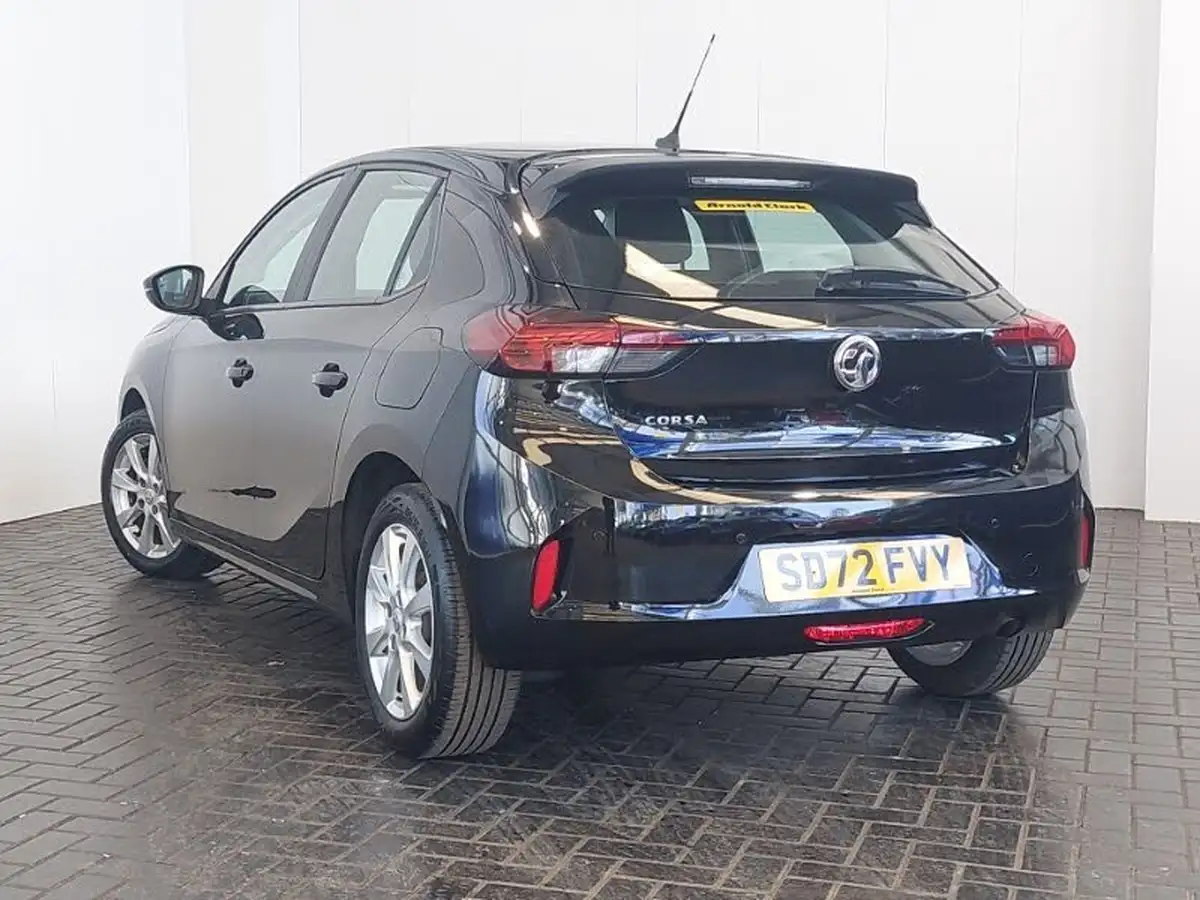 2022-vauxhall-corsa-12i-design-big-1