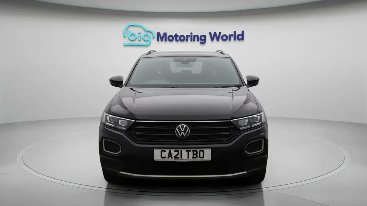 2021-volkswagen-t-roc-15-tsi-black-edition-dsg-big-2