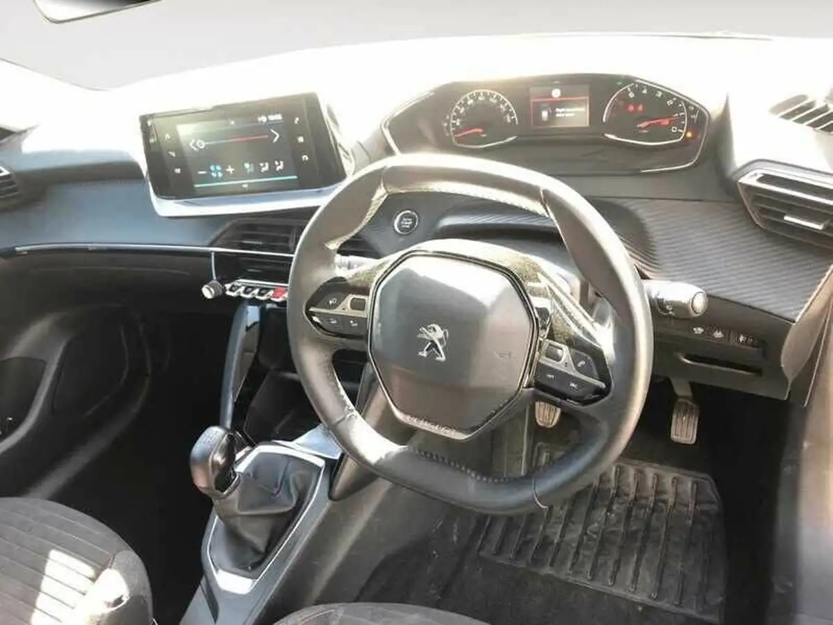 2022-peugeot-208-12-puretech-active-premium-75bhp-big-4