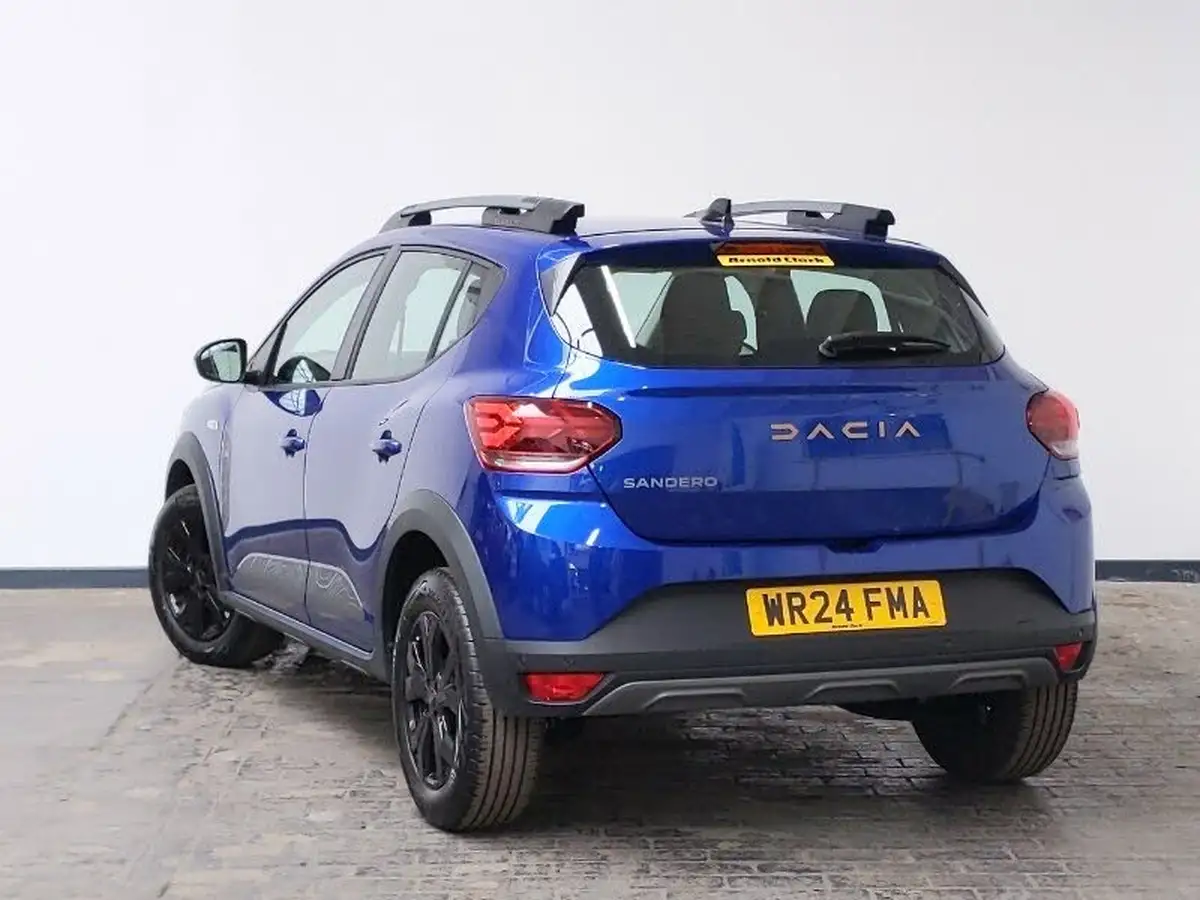 2024-dacia-sandero-stepway-10-tce-extreme-90bhp-big-1