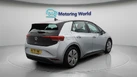 2020-volkswagen-id3-e-life-small-7