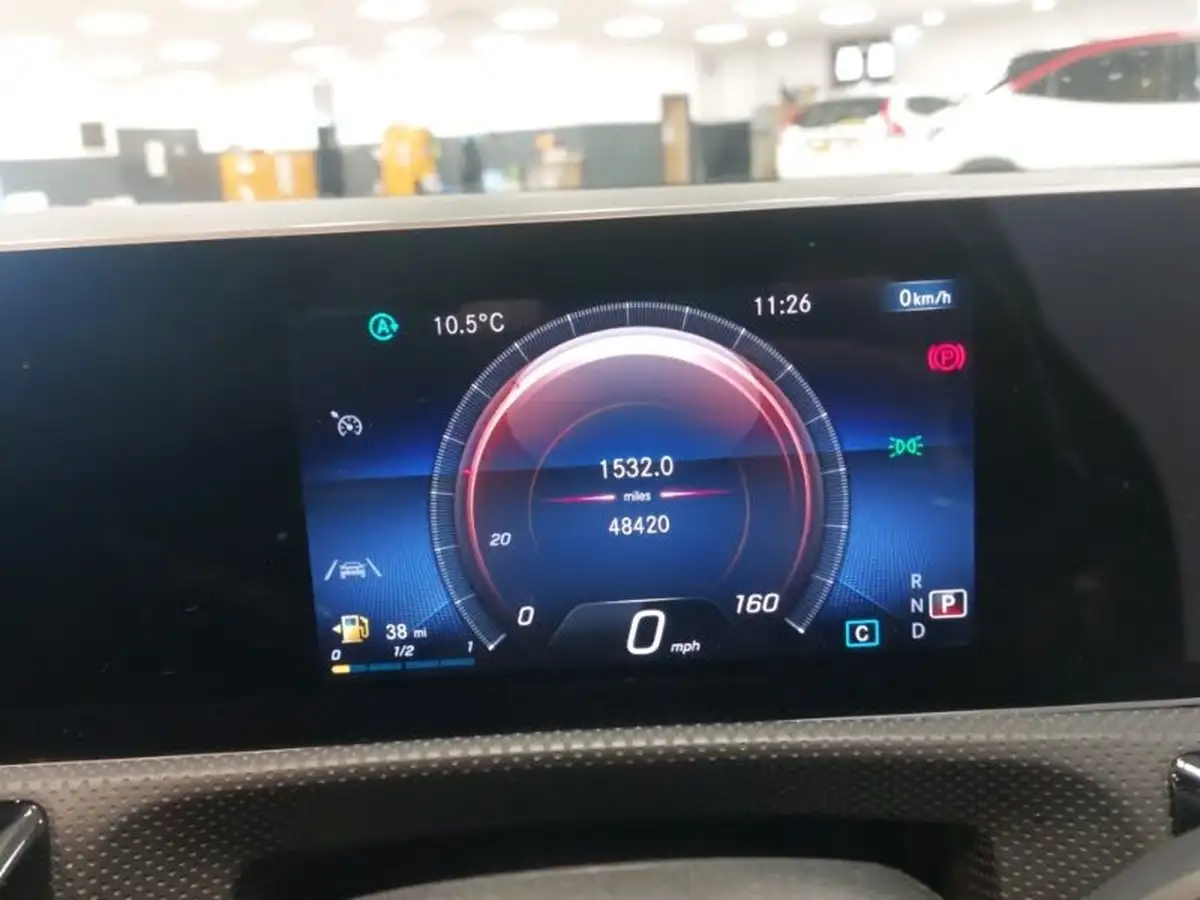 2019-mercedes-benz-cla-13-cla-200-amg-line-coupe-4d-7g-dct-big-18
