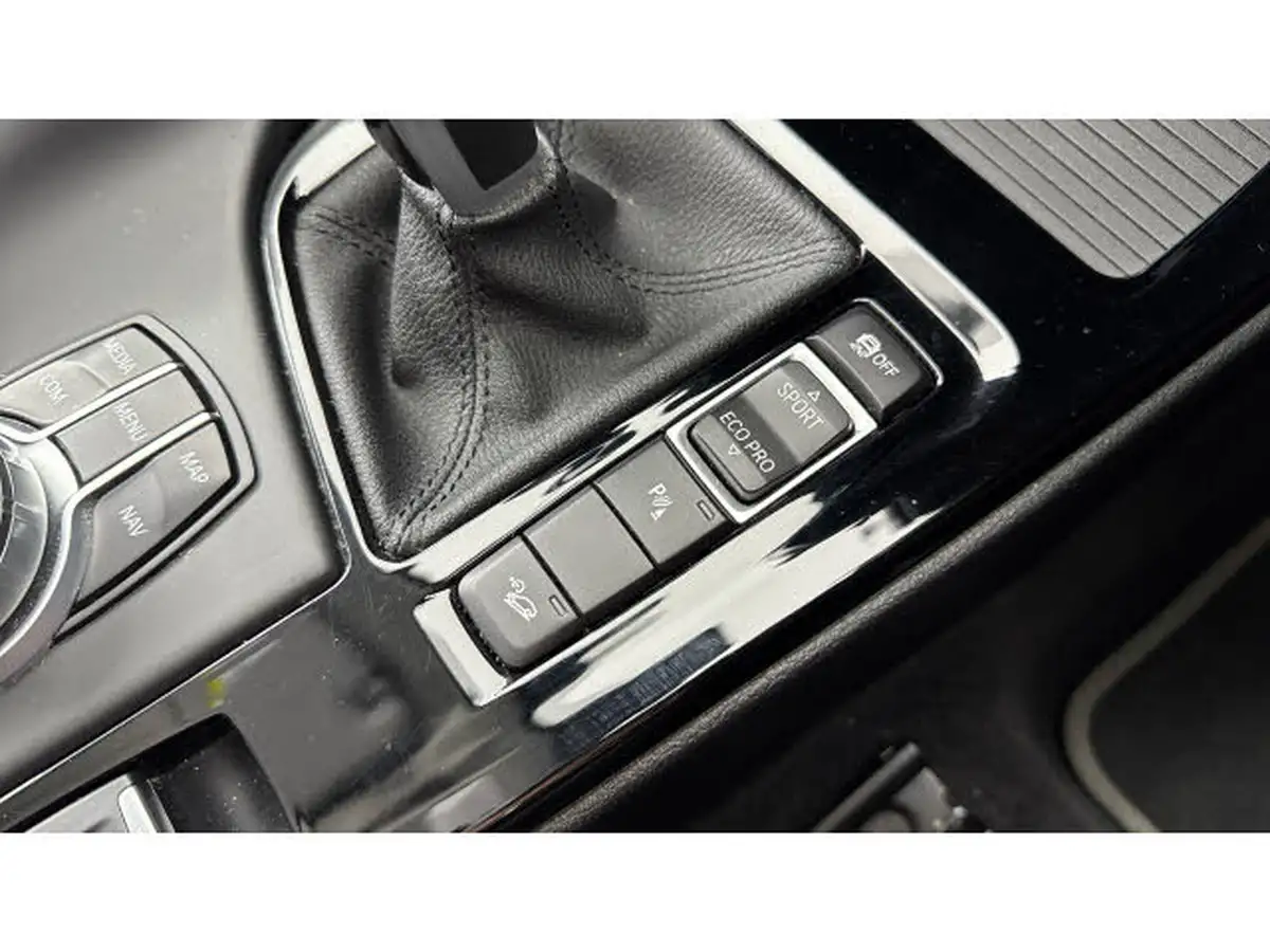 2021-bmw-x1-20-xdrive20i-sport-big-18
