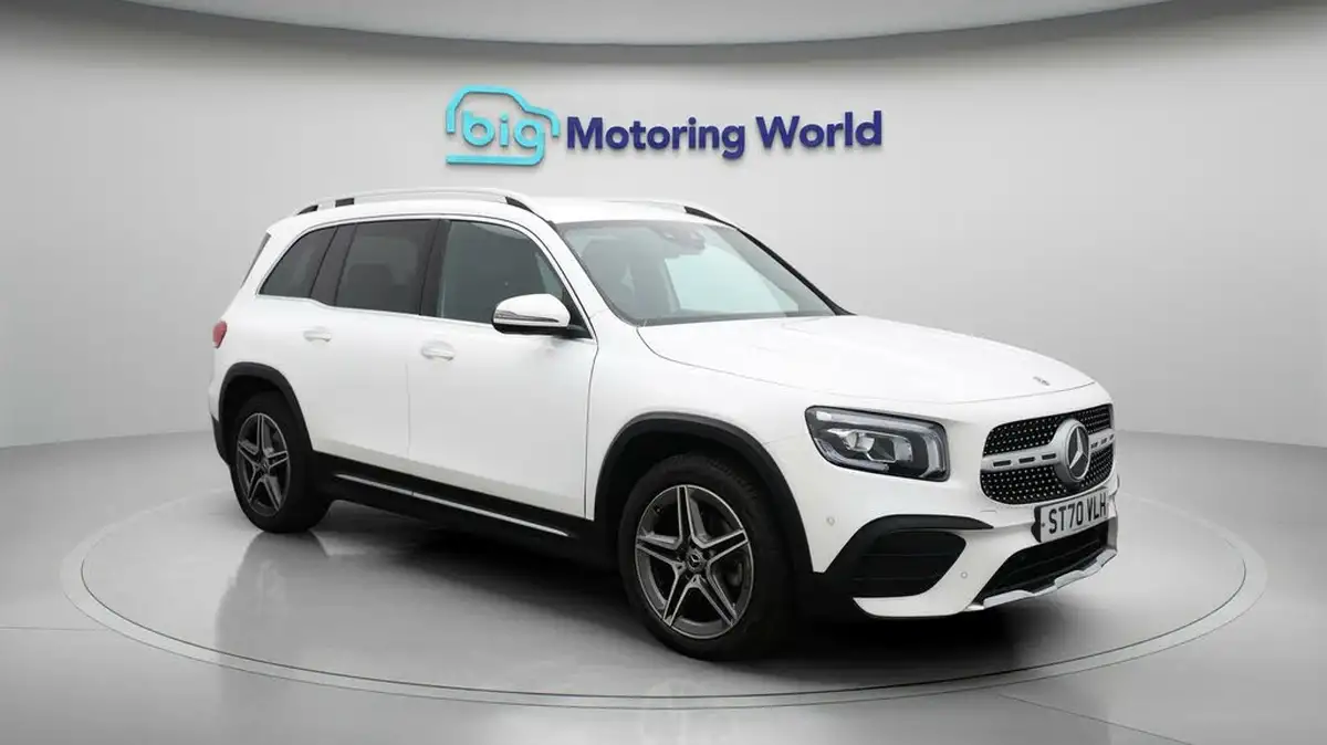 2020-mercedes-benz-glb-class-20d-glb220d-amg-line-premium-5-big-1