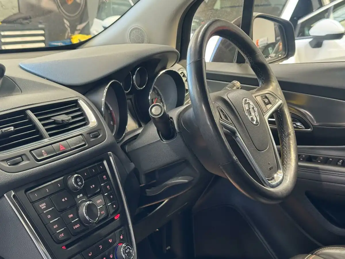 2014-vauxhall-mokka-17cdti-se-fwd-auto-big-10