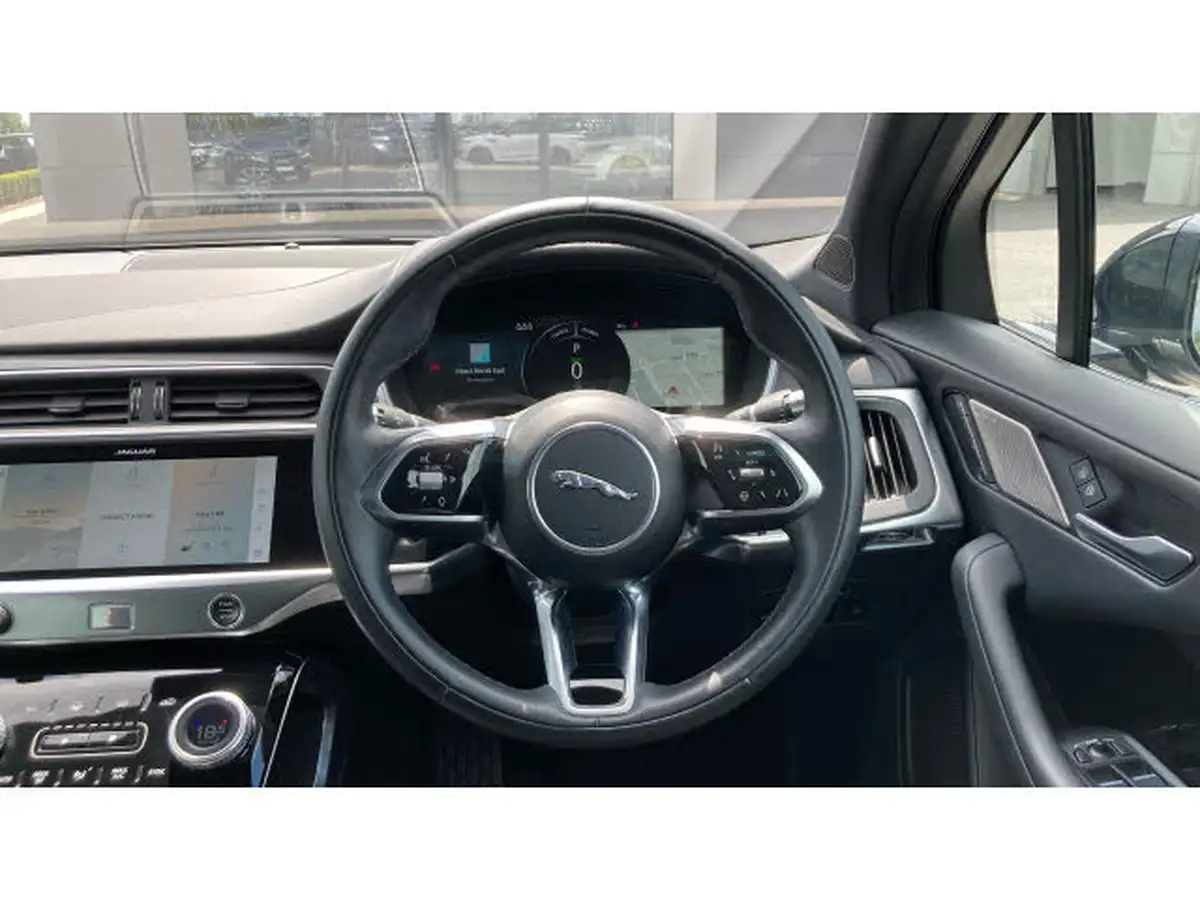 2021-jaguar-i-pace-ev400-black-big-14