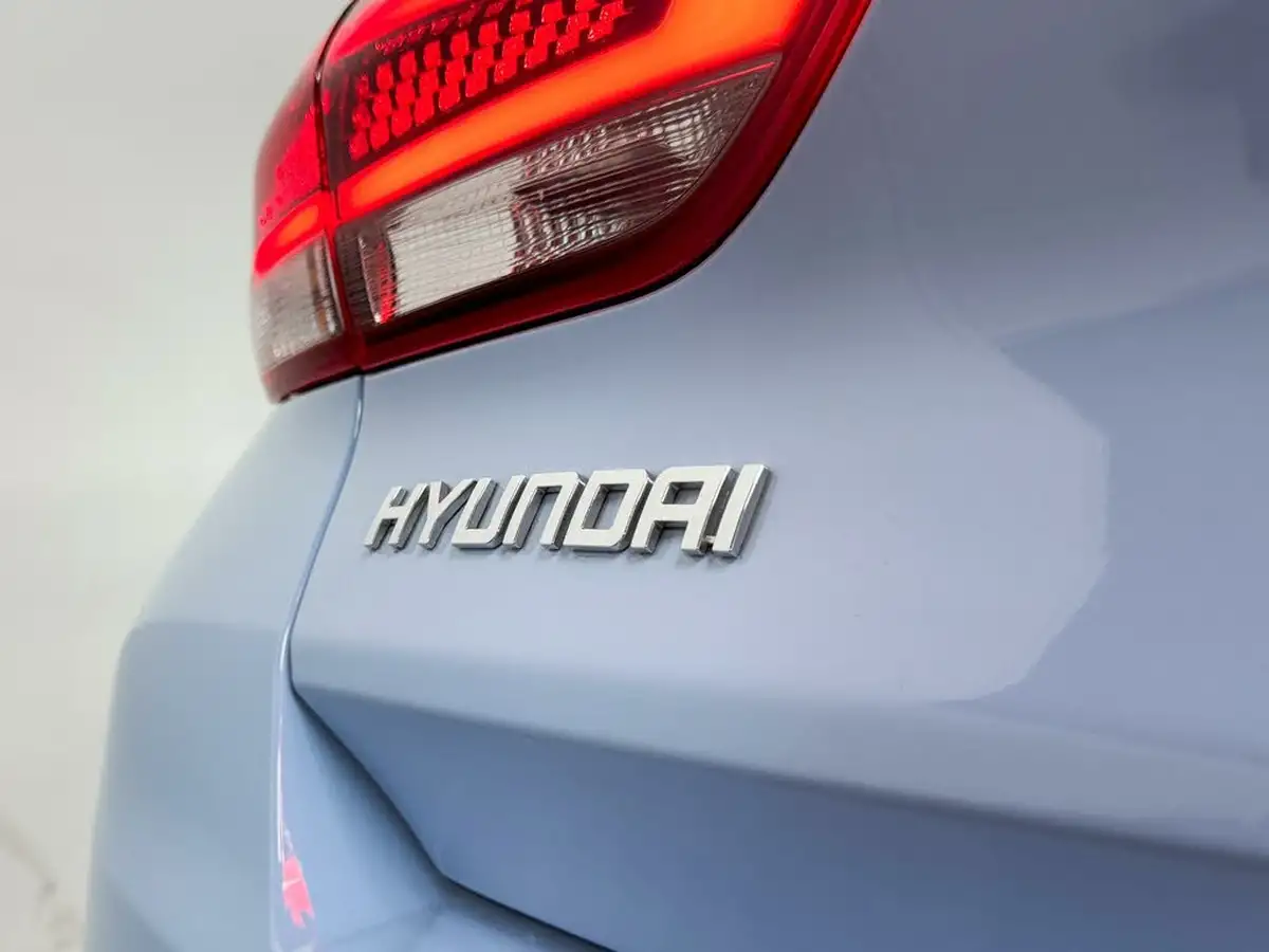 2022-hyundai-i30-n-20-t-gdi-n-performance-hatchback-dct-big-18