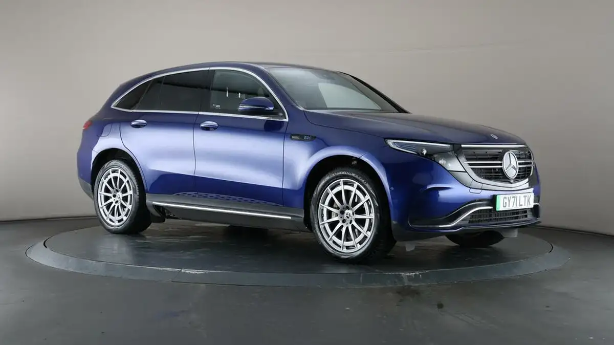 2021-mercedes-benz-eqc-e-eqc-400-amg-line-big-47