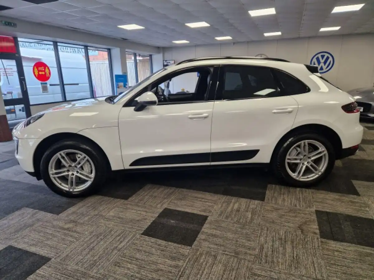 2014-porsche-macan-30td-s-big-4