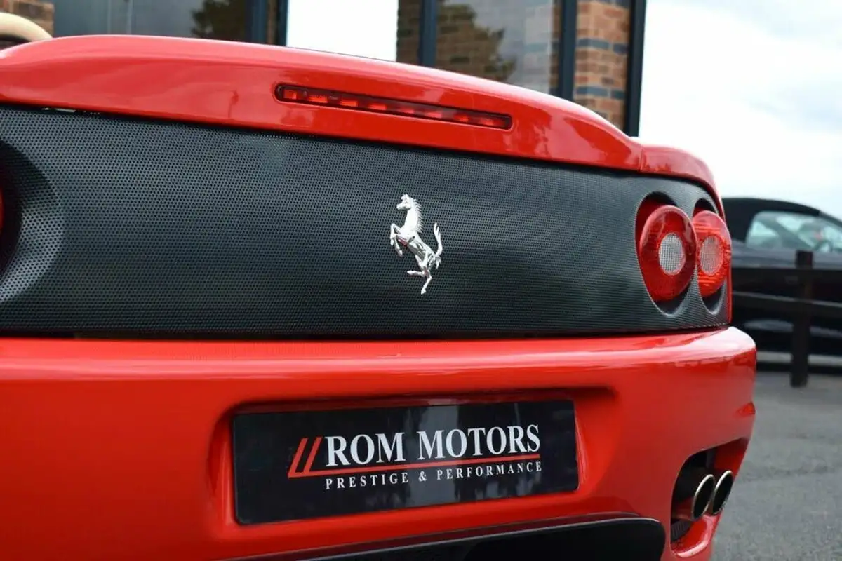 2004-ferrari-360-36-spider-big-56