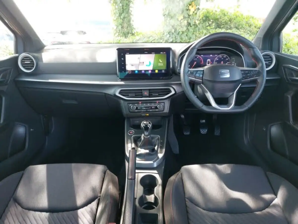 2024-seat-arona-10-tsi-fr-limited-edition-big-2