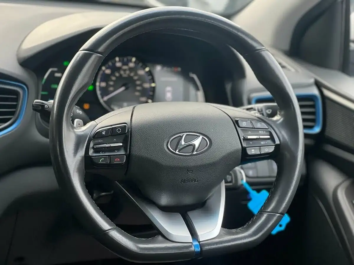 2019-hyundai-ioniq-16-gdi-se-hybrid-big-9