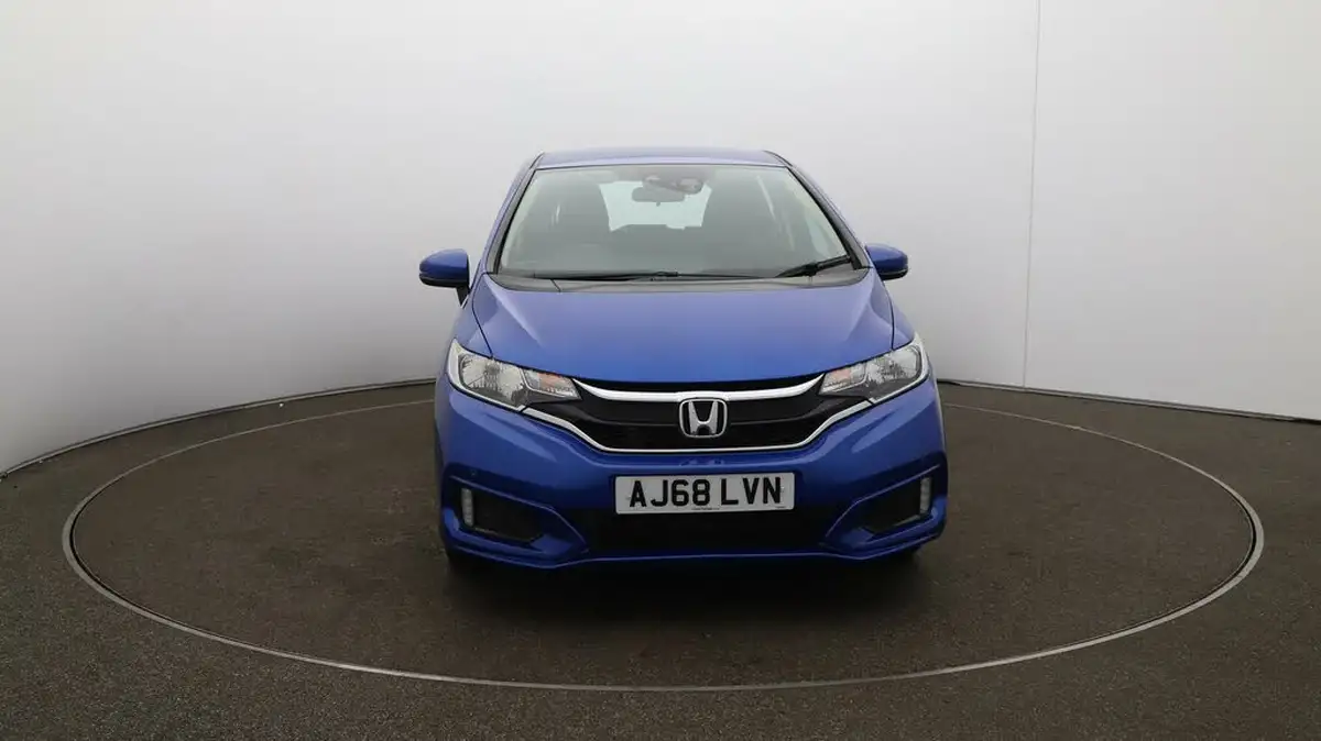 2018-honda-jazz-13-i-vtec-se-big-38