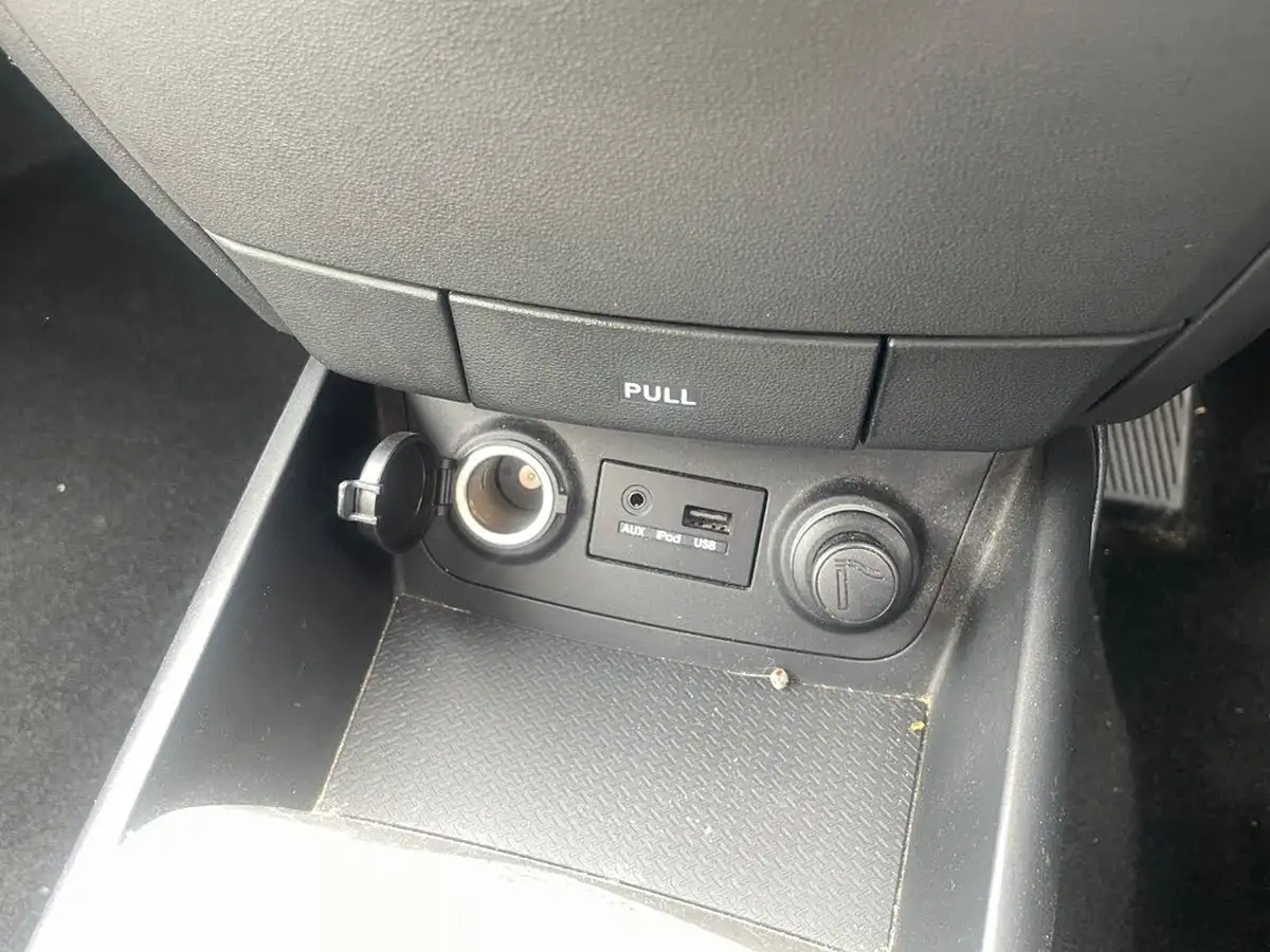 2009-hyundai-i30-comfort-big-16