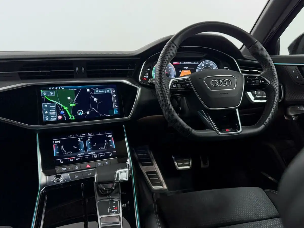 2023-audi-a6-saloon-20-50-tfsi-e-black-edition-big-45