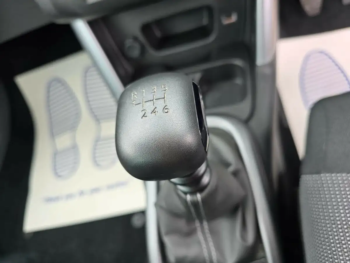 2018-citroen-c3-aircross-12-puretech-flair-130ps-ss-big-9