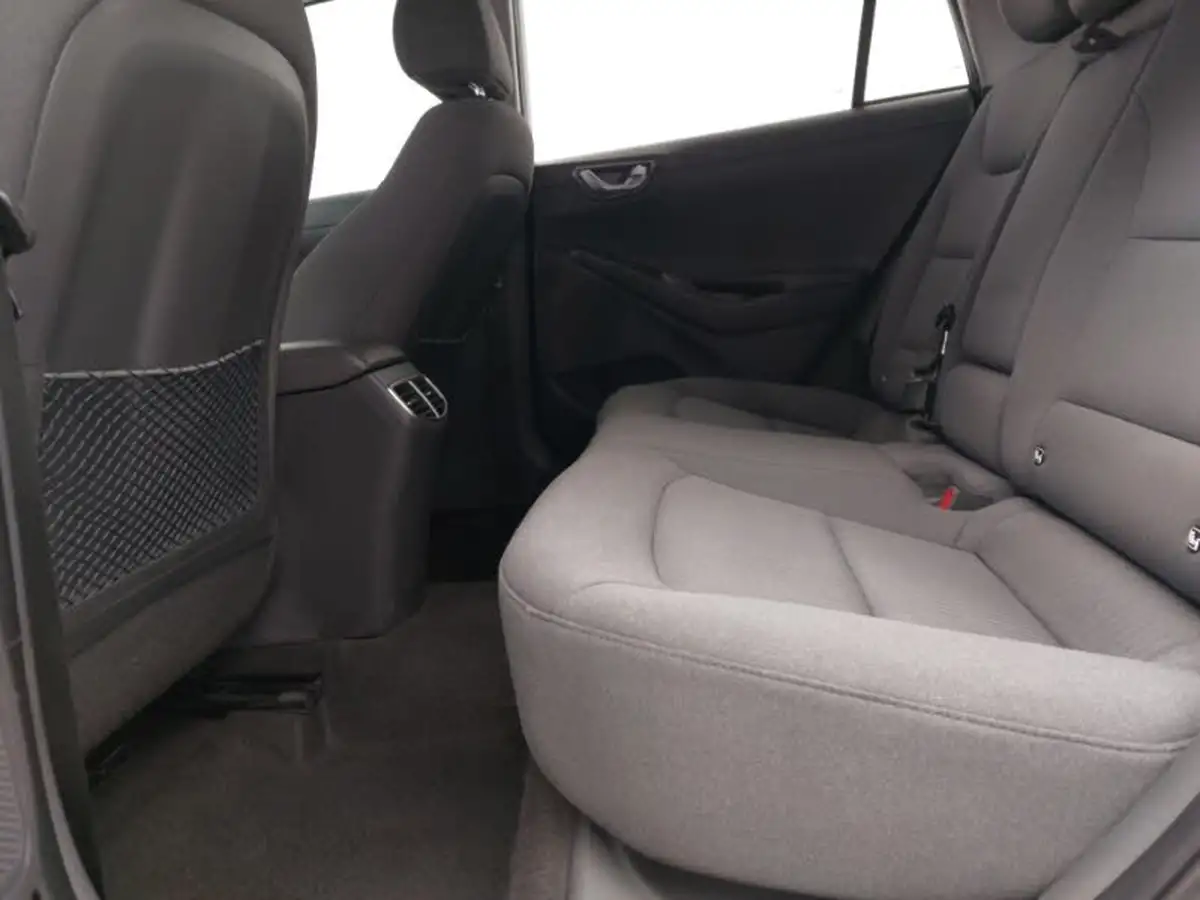 2021-hyundai-ioniq-e-premium-electric-100kw-big-5