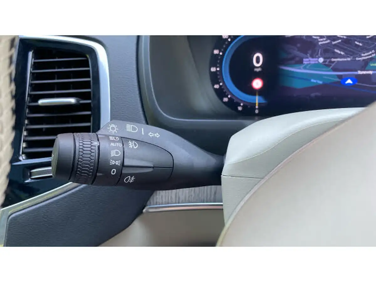 2024-volvo-xc90-20-t8-plus-big-23