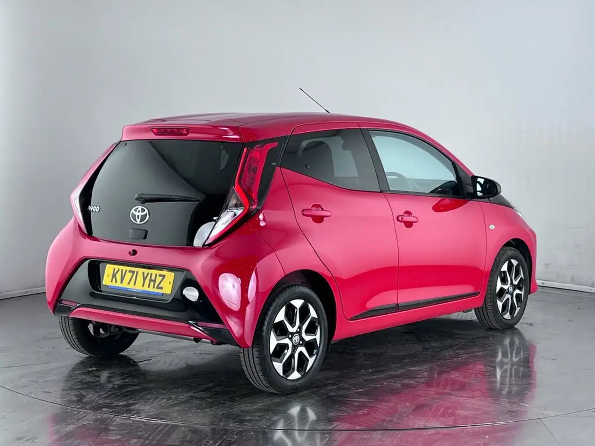 2021-toyota-aygo-10-vvt-i-x-trend-tss-big-3