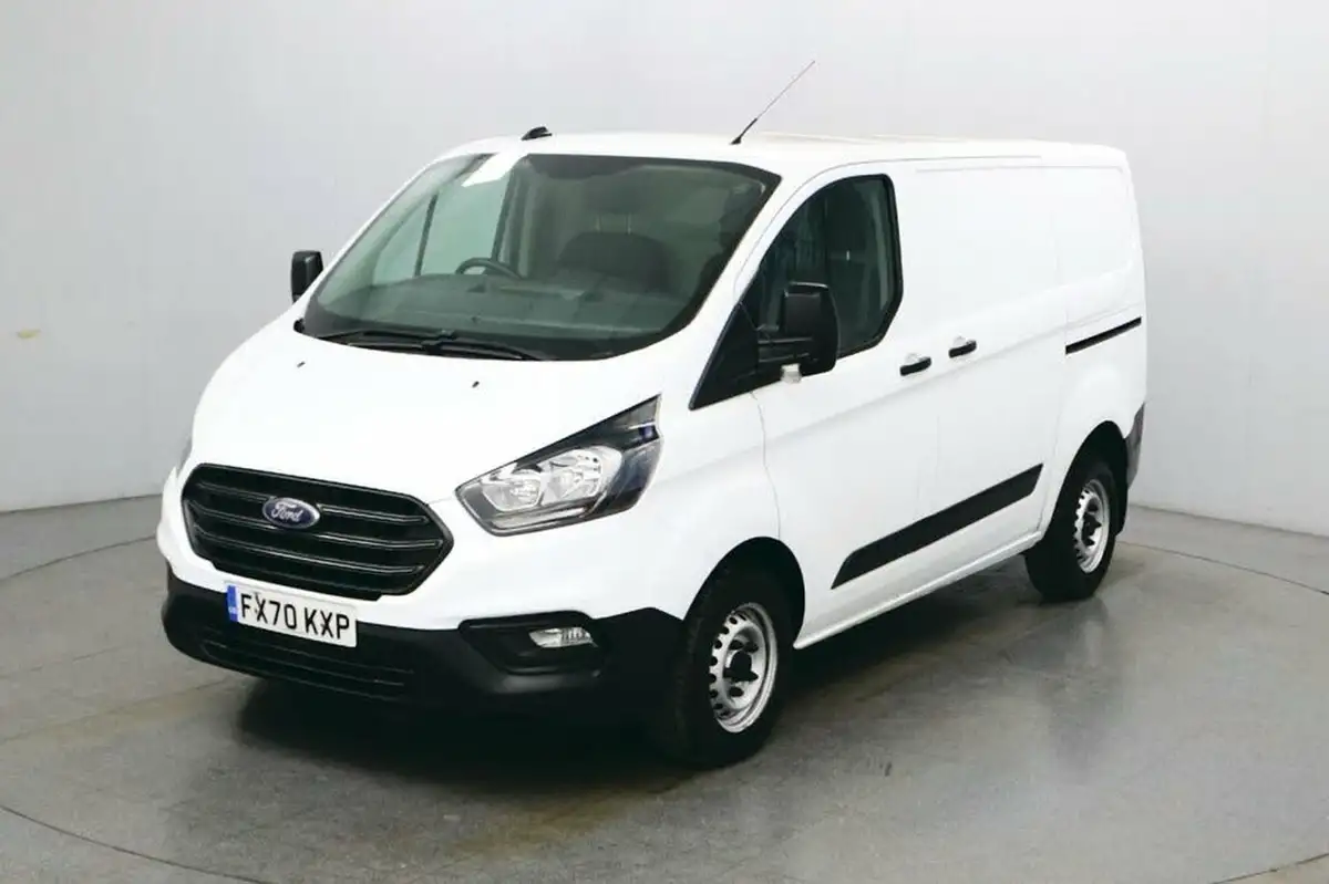 2020-ford-transit-custom-20tdci-280-l1h1-leader-105pseu6dt-panel-van-big-0