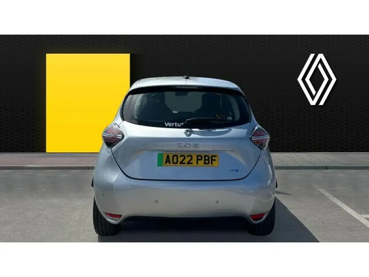 2022-renault-zoe-e-iconic-110ps-r110ev50-rapid-charge-big-5