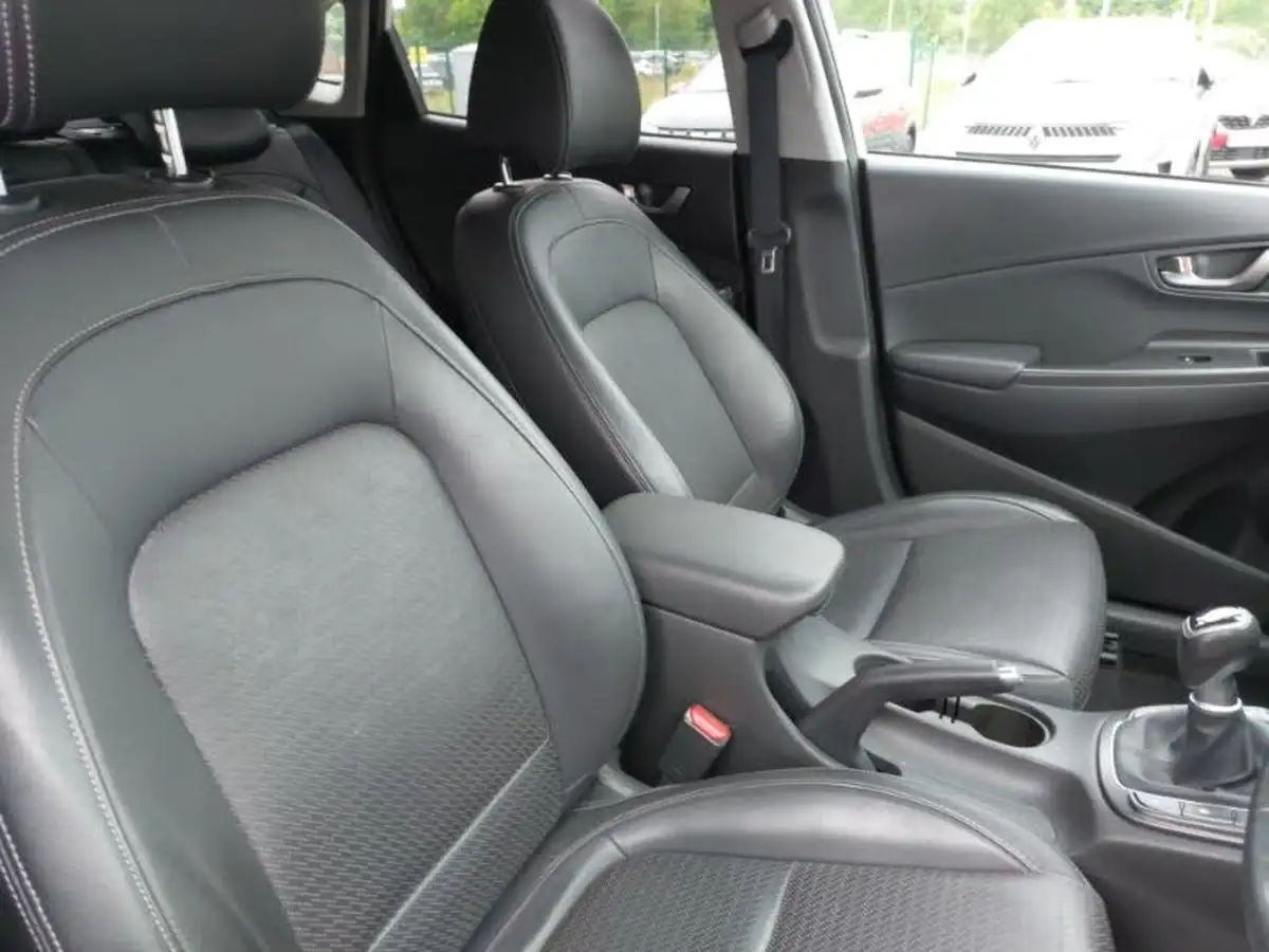 2020-hyundai-kona-10-t-gdi-premium-se-big-12