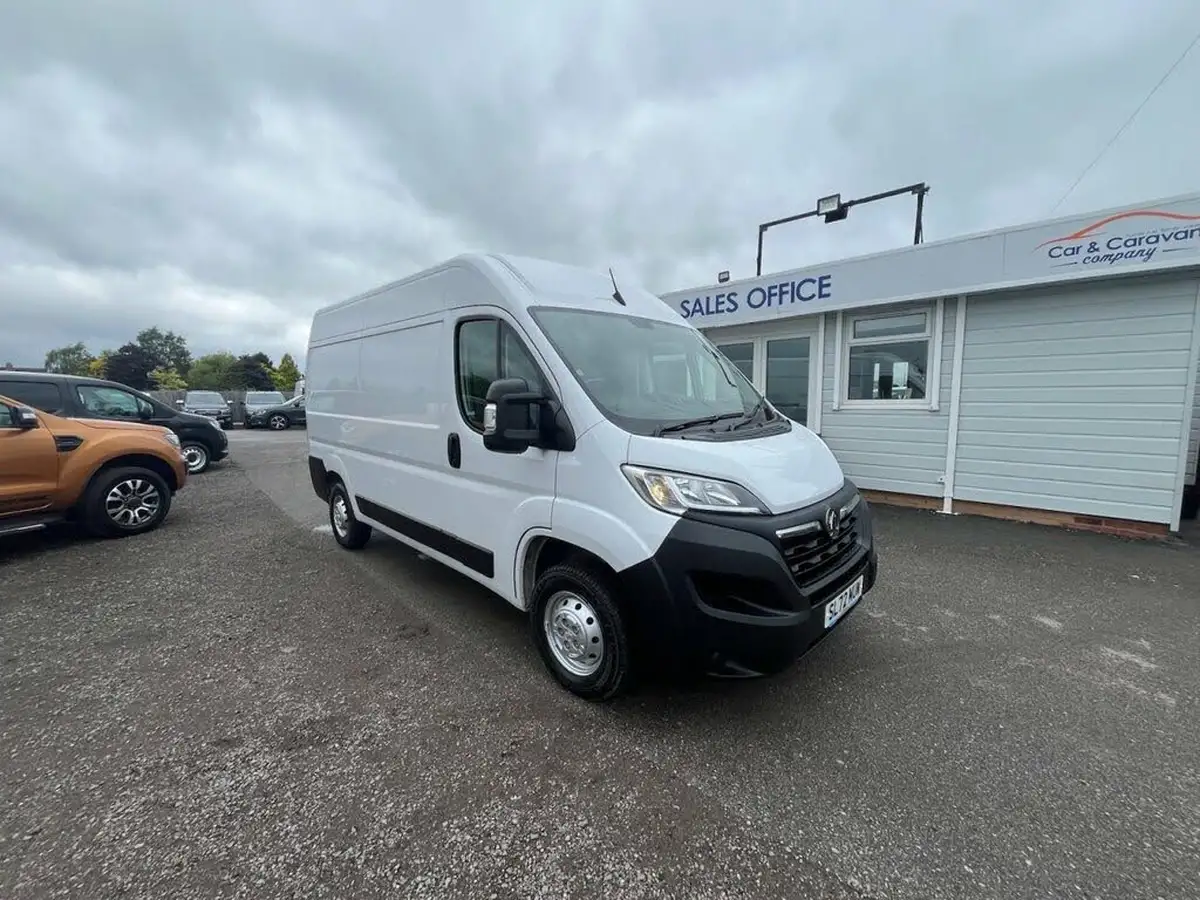 2022-vauxhall-movano-22cdti-l2-h2-3500-dynamic-big-0