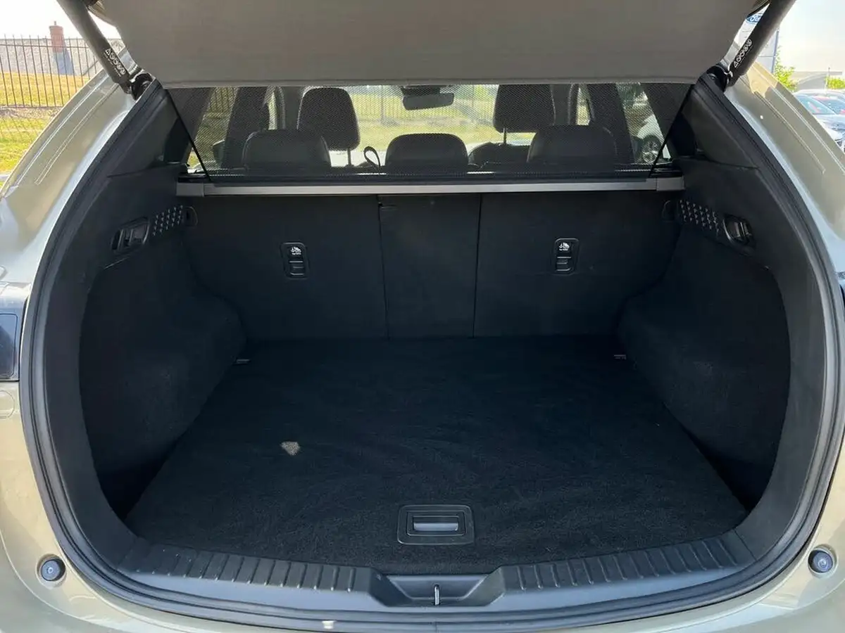 2023-mazda-cx-5-25-takumi-big-22