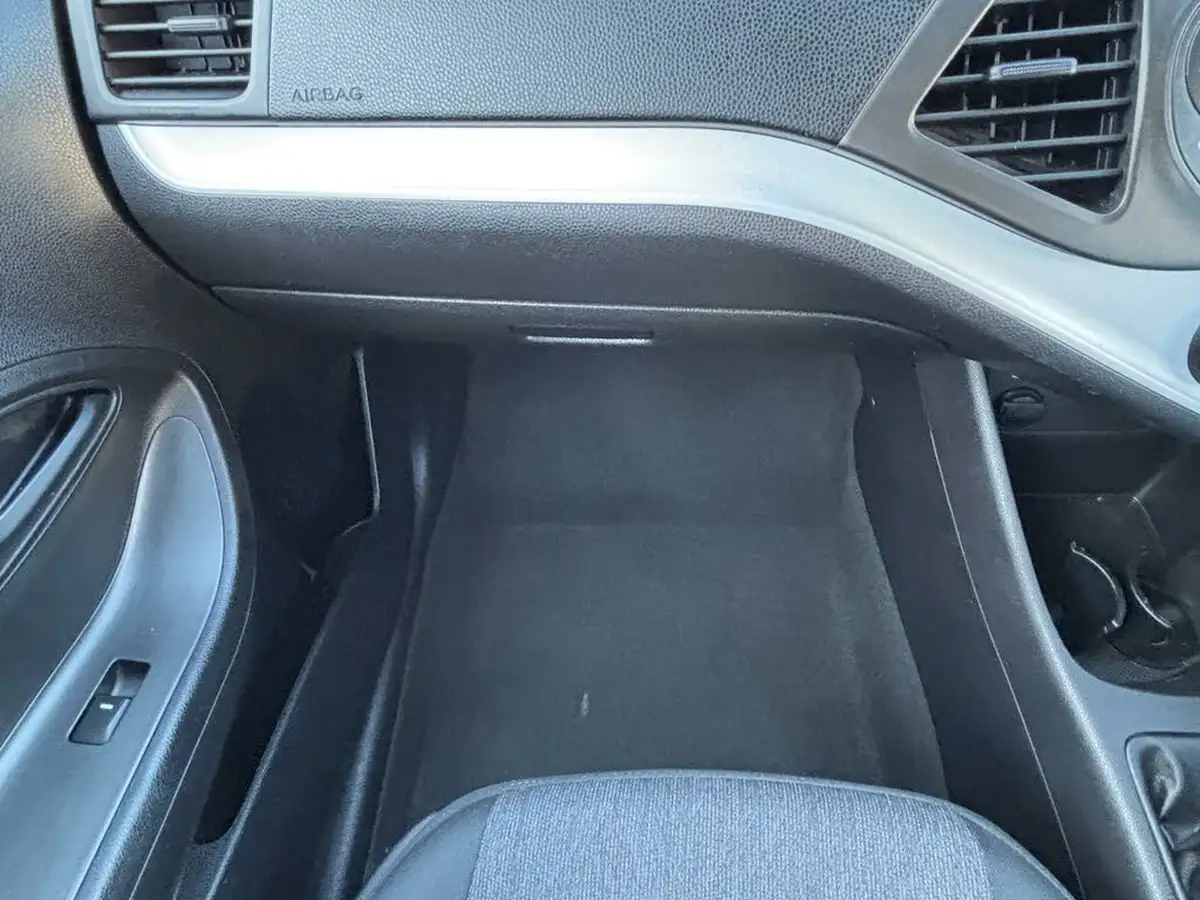 2012-kia-picanto-10-picanto-1-5d-big-49