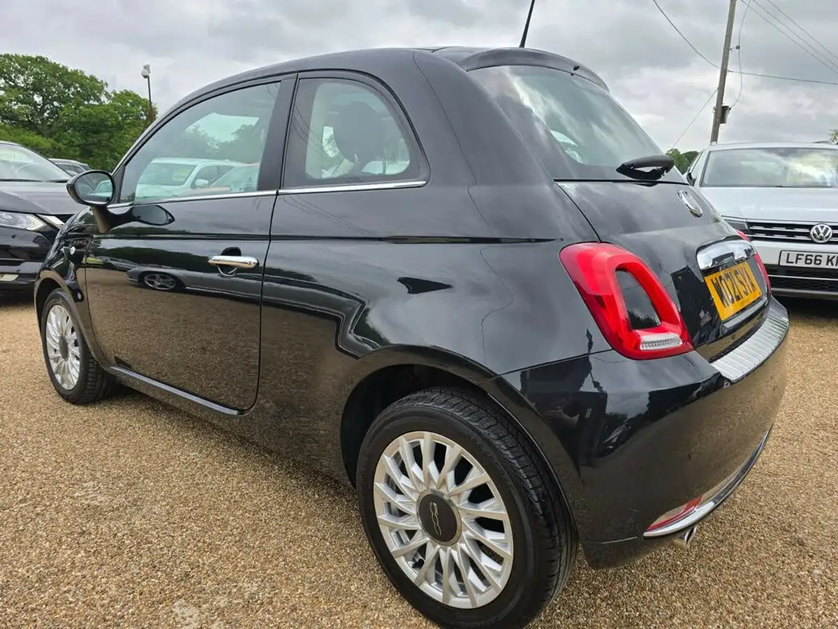 2021-fiat-500-10-dolcevita-big-4