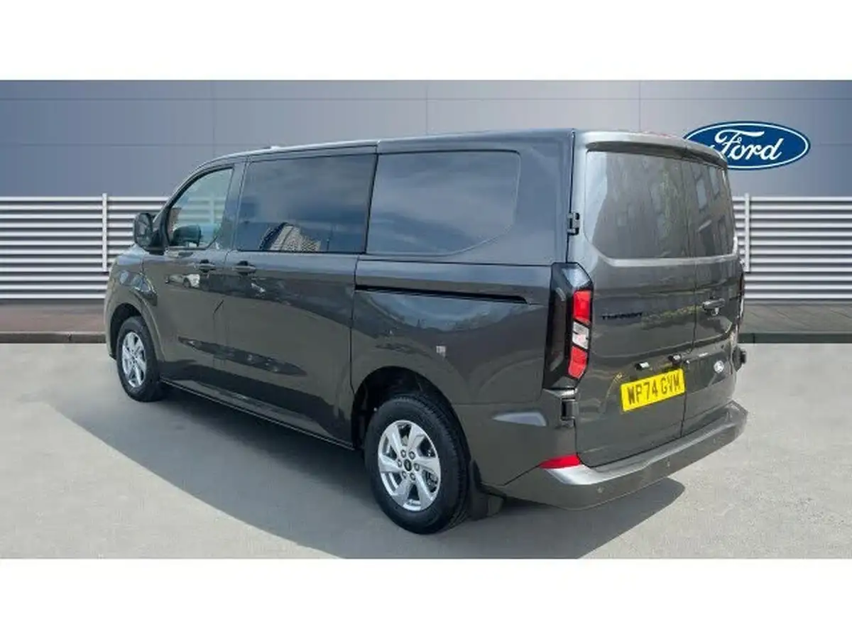 2024-ford-transit-custom-big-1