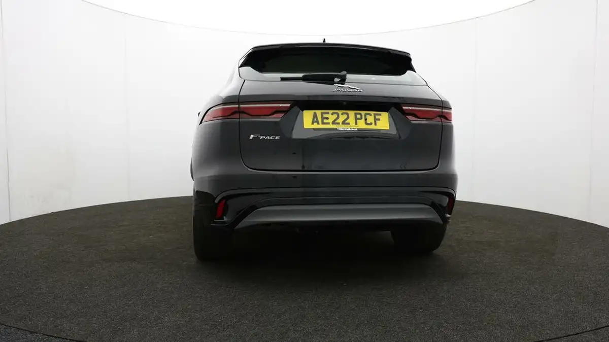 2022-jaguar-f-pace-20-d200-r-dynamic-s-big-45