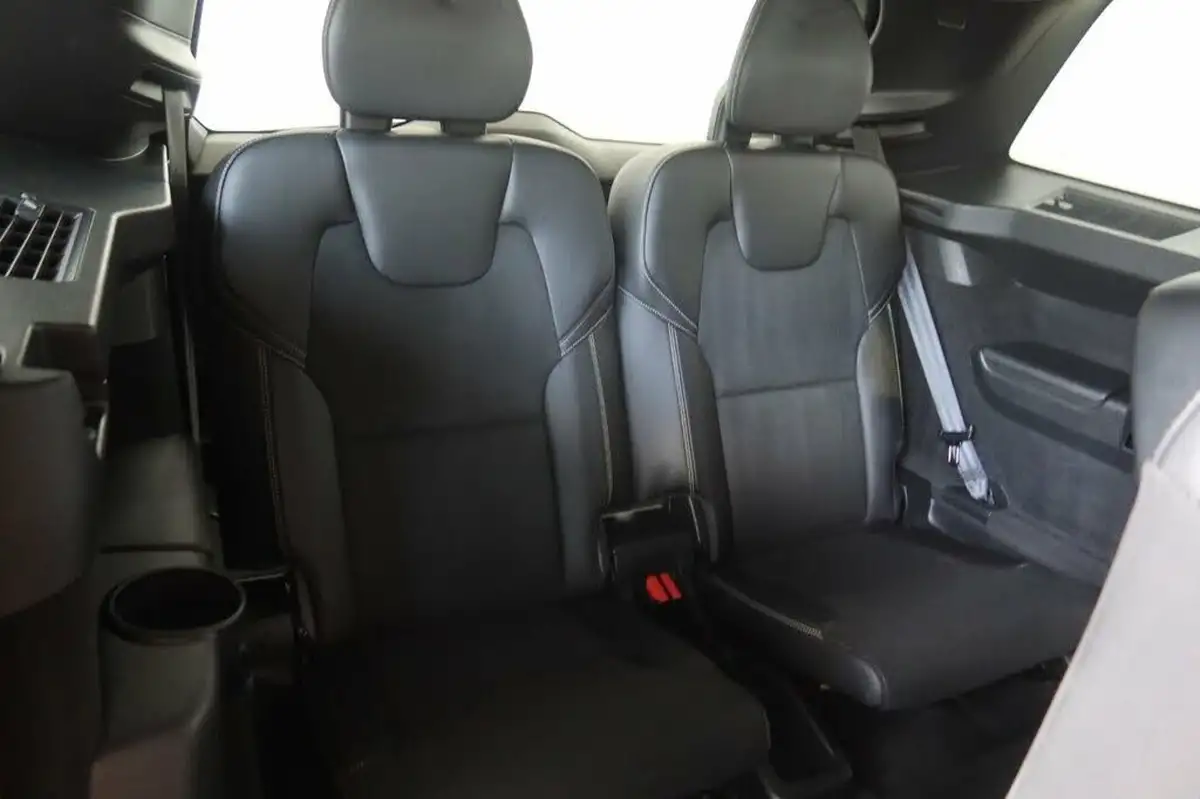 2021-volvo-xc90-20td-b5-r-design-big-21