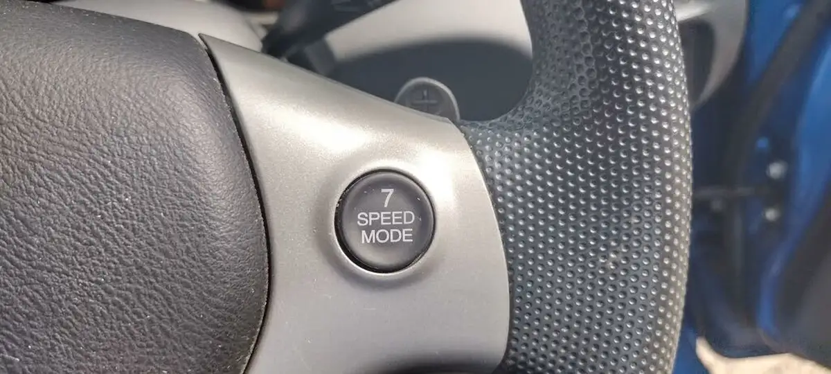2008-honda-jazz-14-se-cvt-7-big-30