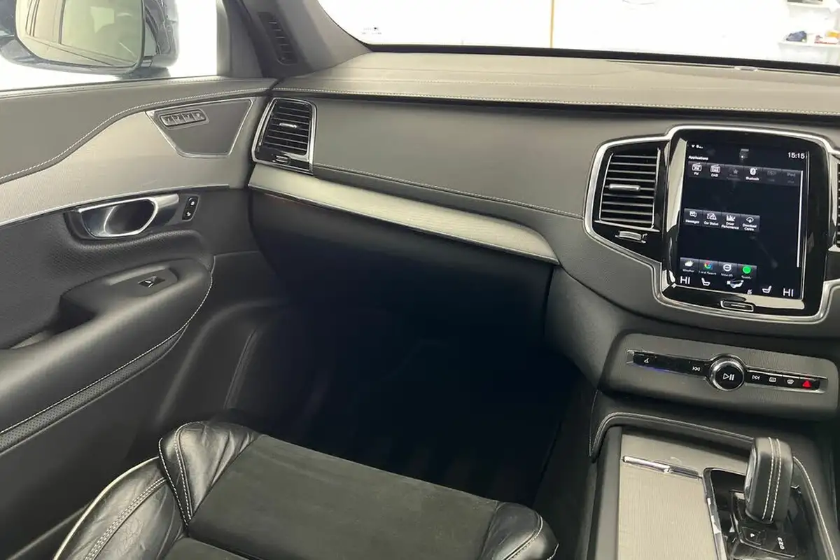 2022-volvo-xc90-20td-b5-r-design-big-27