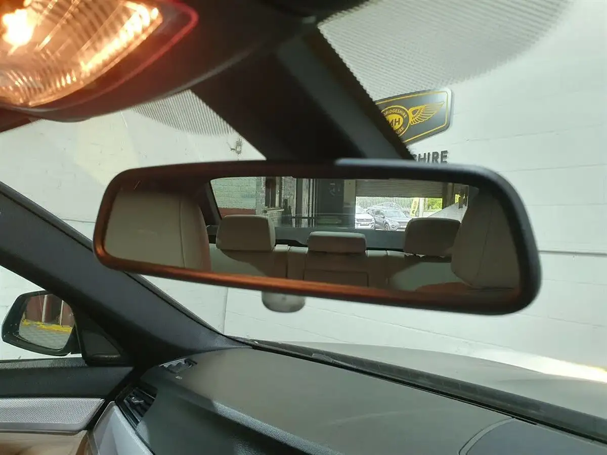 2015-bmw-5-series-30td-535d-m-sport-saloon-4d-big-36