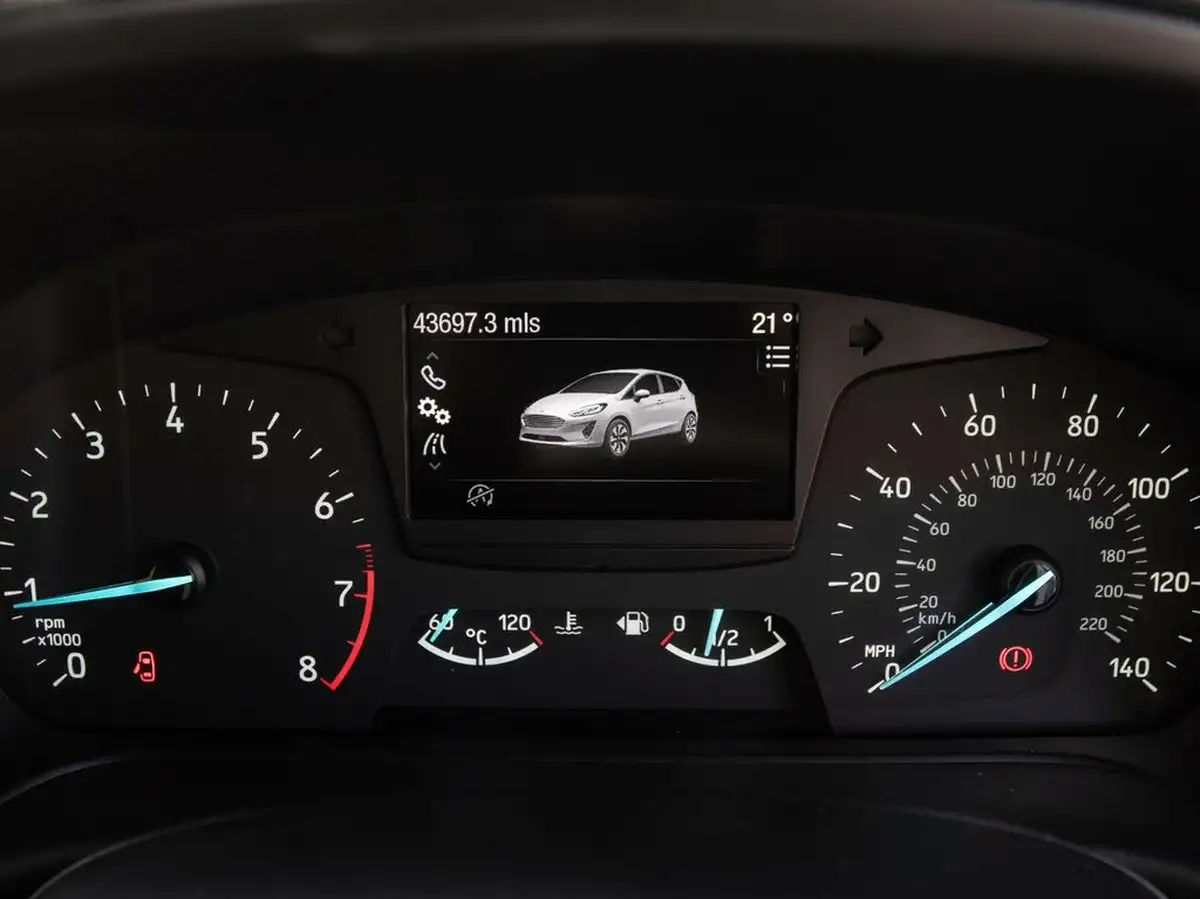 2018-ford-fiesta-10t-st-line-140ps-5d-big-14