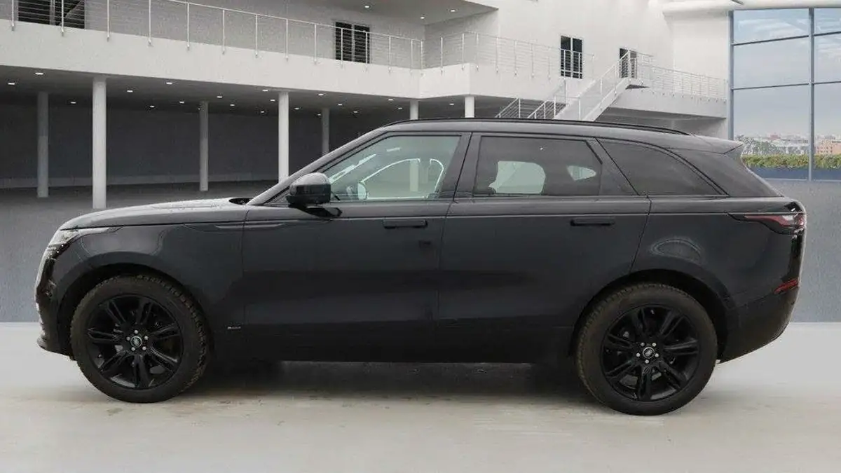 2021-land-rover-range-rover-velar-20-d200-velar-edition-big-5
