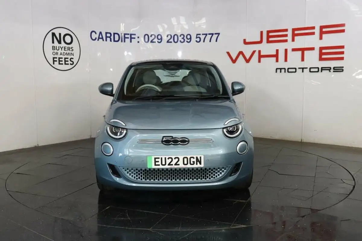 2022-fiat-500-e-la-prima-big-6