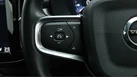 2019-volvo-xc40-20td-d3-momentum-small-23
