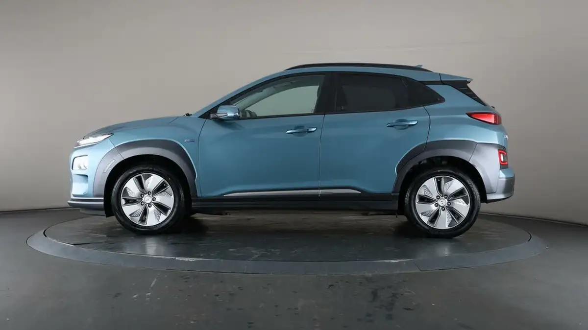 2020-hyundai-kona-e-premium-204ps-big-34