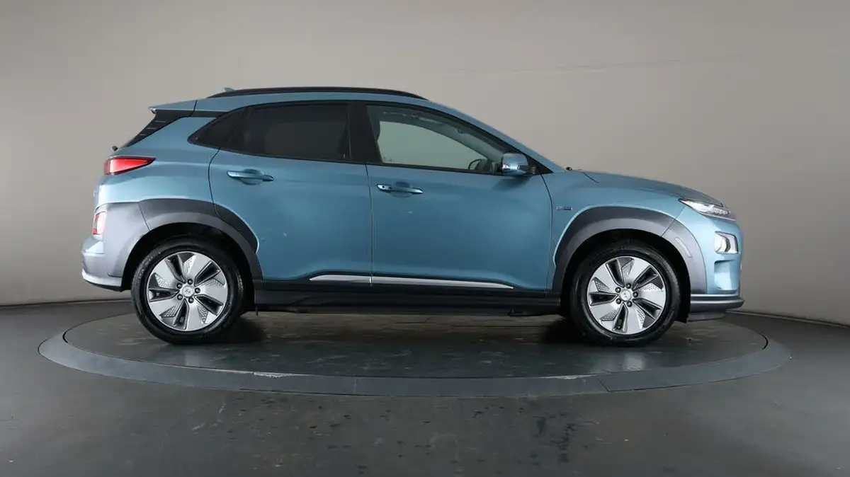 2020-hyundai-kona-e-premium-204ps-big-58