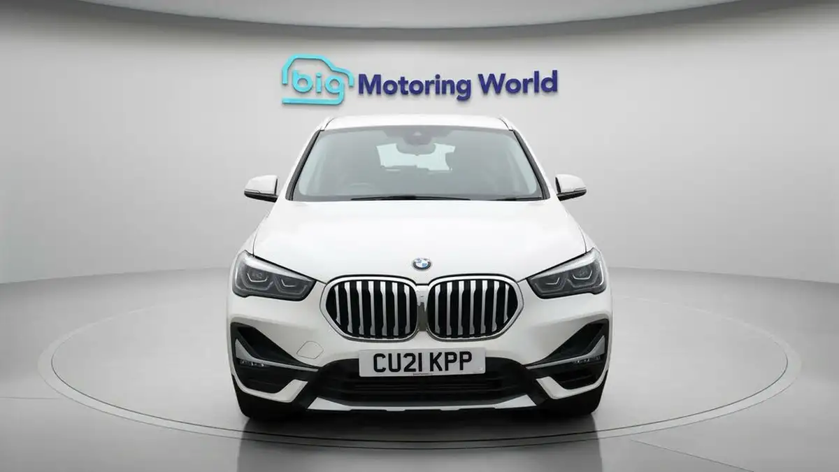 2021-bmw-x1-20-sdrive20i-xline-big-2