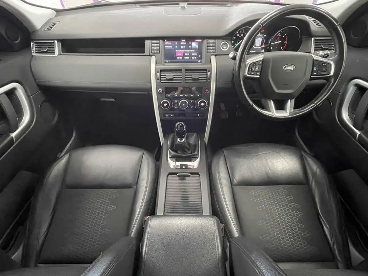 2018-land-rover-discovery-sport-20ed4-se-152ps-big-1