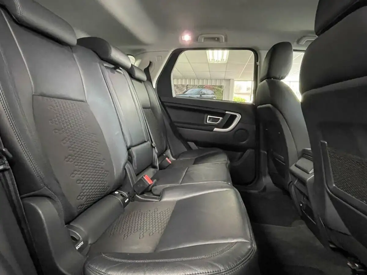 2018-land-rover-discovery-sport-20ed4-se-152ps-big-25