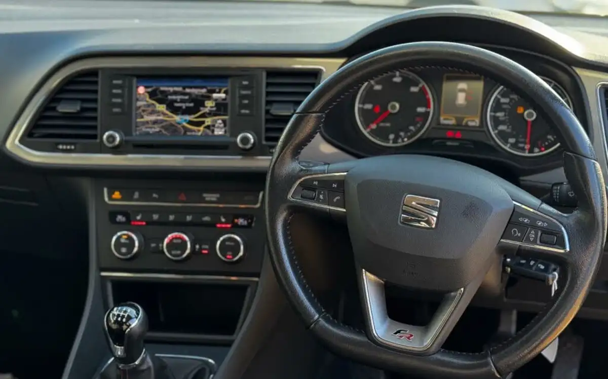 2014-seat-leon-20td-fr-tech-pack-cr-184ps-ss-hatchback-5d-big-5