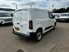 2020-vauxhall-combo-15cdti-edition-2300-75pseu6d-t-l1h1-ss-panel-small-9